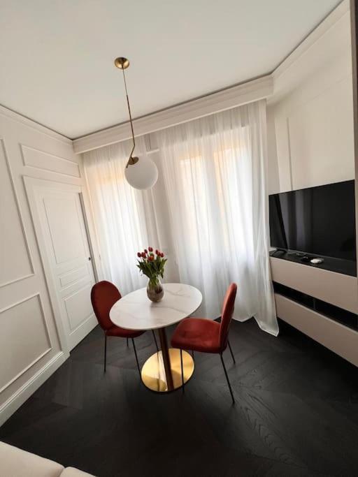 Elegante Appartamento In Zona Tortona-Solari 밀라노 외부 사진