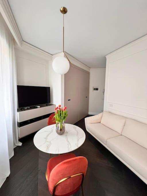 Elegante Appartamento In Zona Tortona-Solari 밀라노 외부 사진