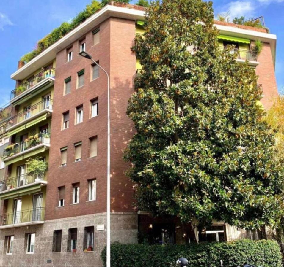 Elegante Appartamento In Zona Tortona-Solari 밀라노 외부 사진